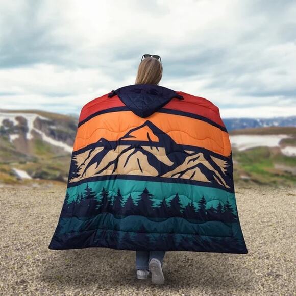 Below Zero Wearable Blanket - Picture 1 of 5